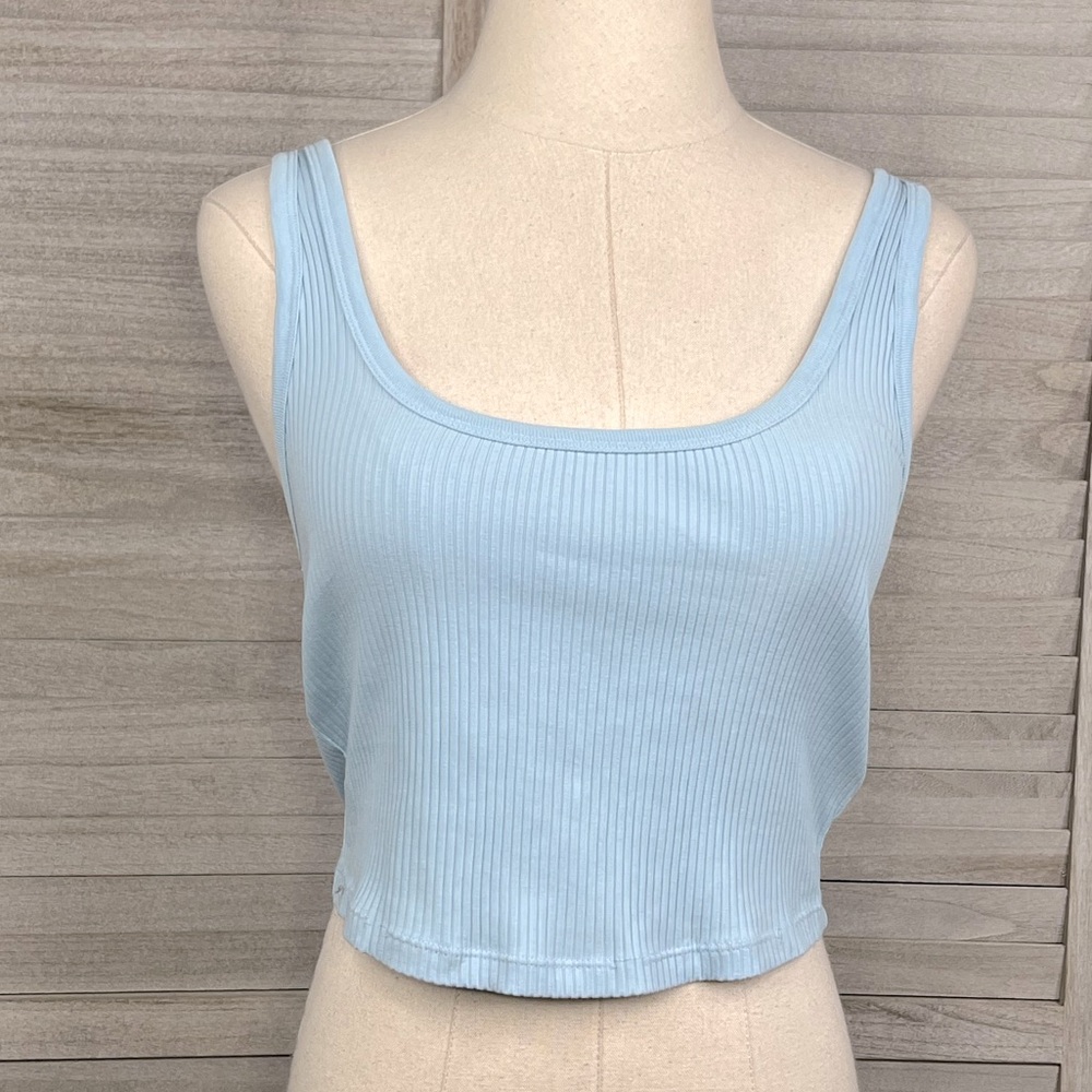 OLD NAVY Stretchy Ribbed Cropped Tank Top Light Blue-Medium